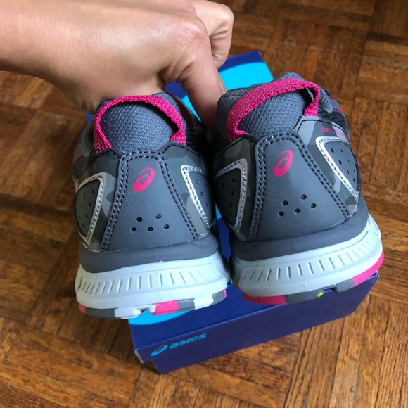 ASICS Gel-Scram 3 Camo Gray Pink Running Shoes - Picture 7 of 8